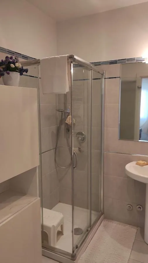 Bilocale Colle Salario Roma Apartment 0*, Rome